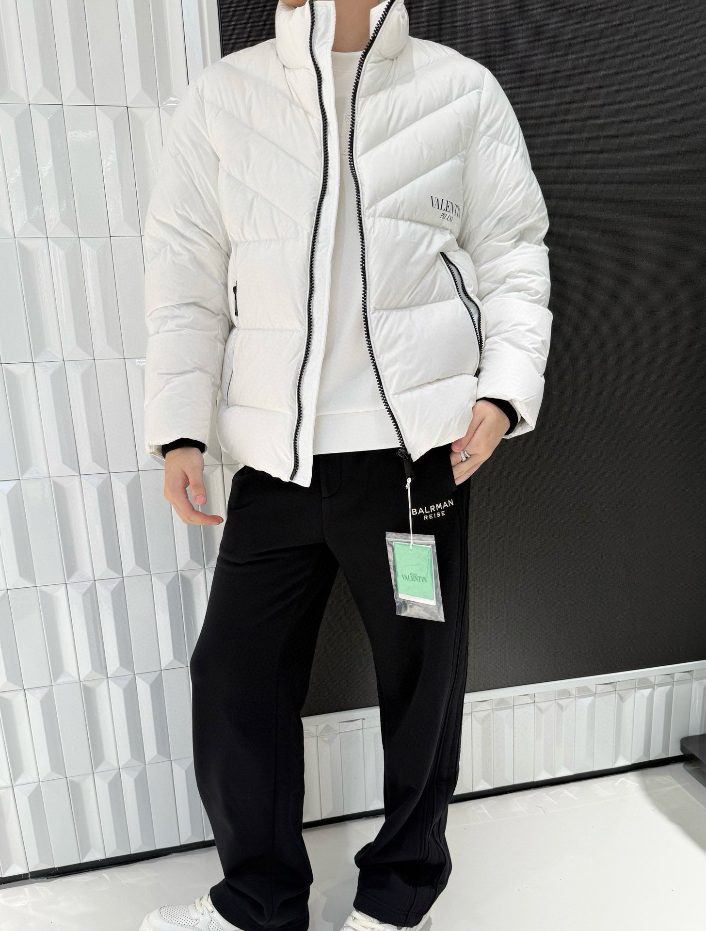 발렌티노 남자 패딩