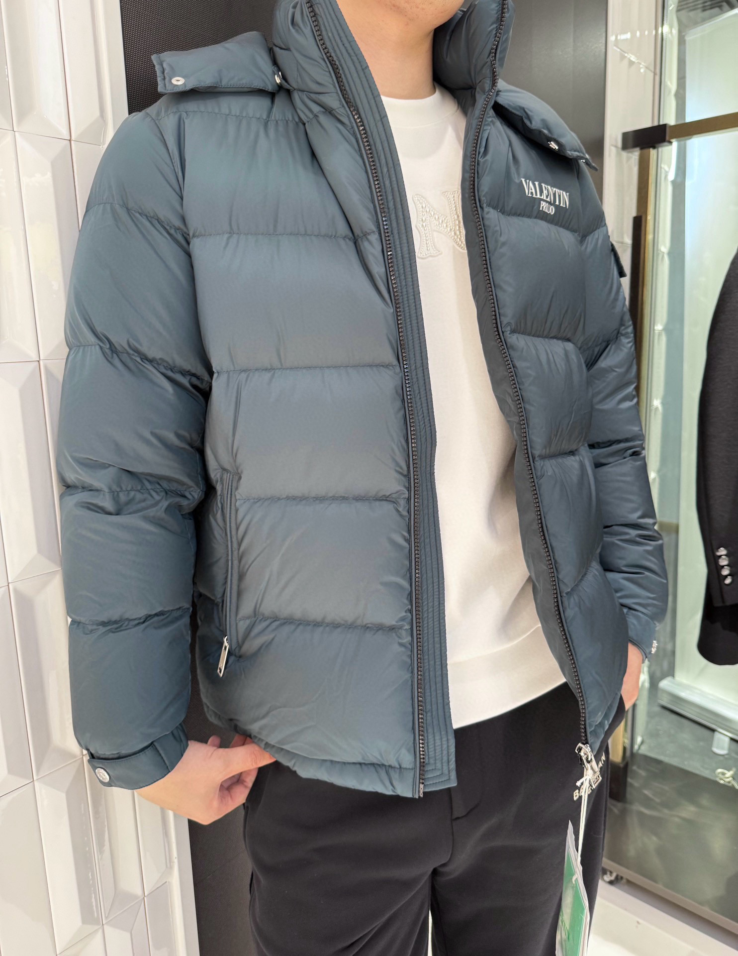 발렌티노 남자 패딩