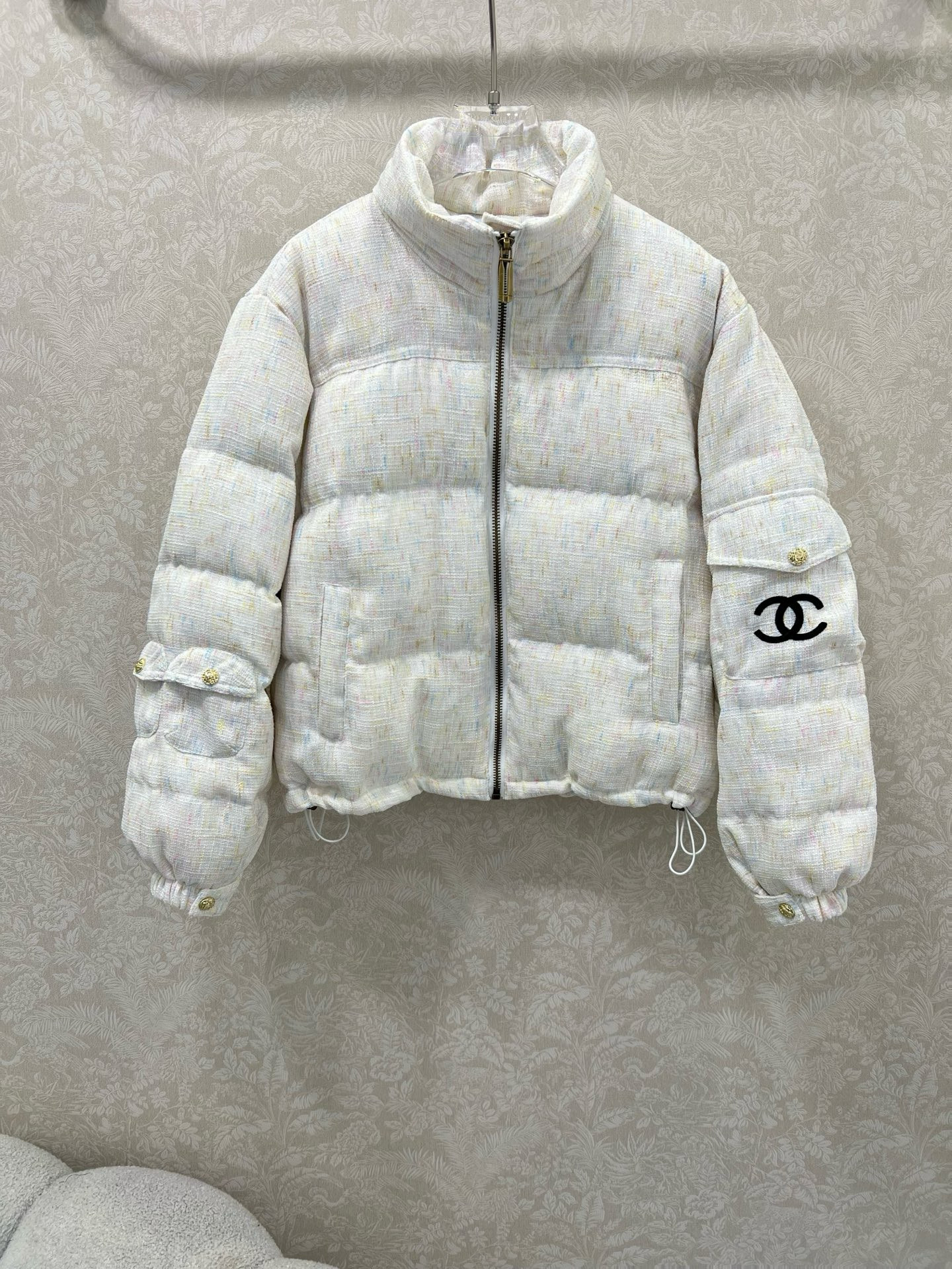 샤넬 여자 패딩