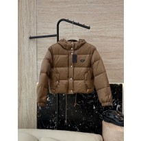 프라다 여자 패딩