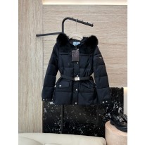 프라다 여자 패딩