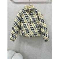 버버리 여자 패딩