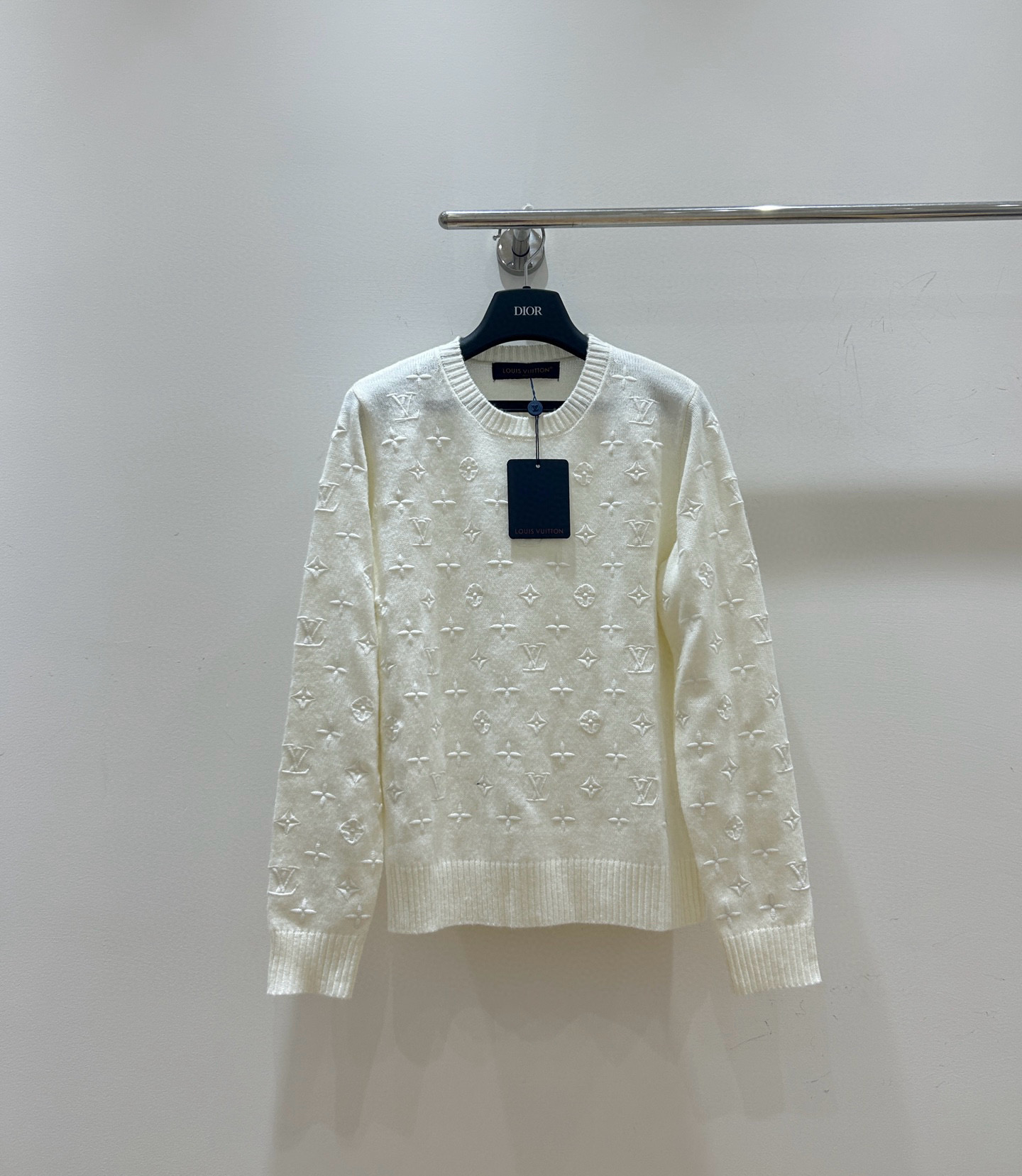 루이비통 3컬러 여자 니트