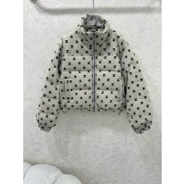 샤넬 여자 패딩