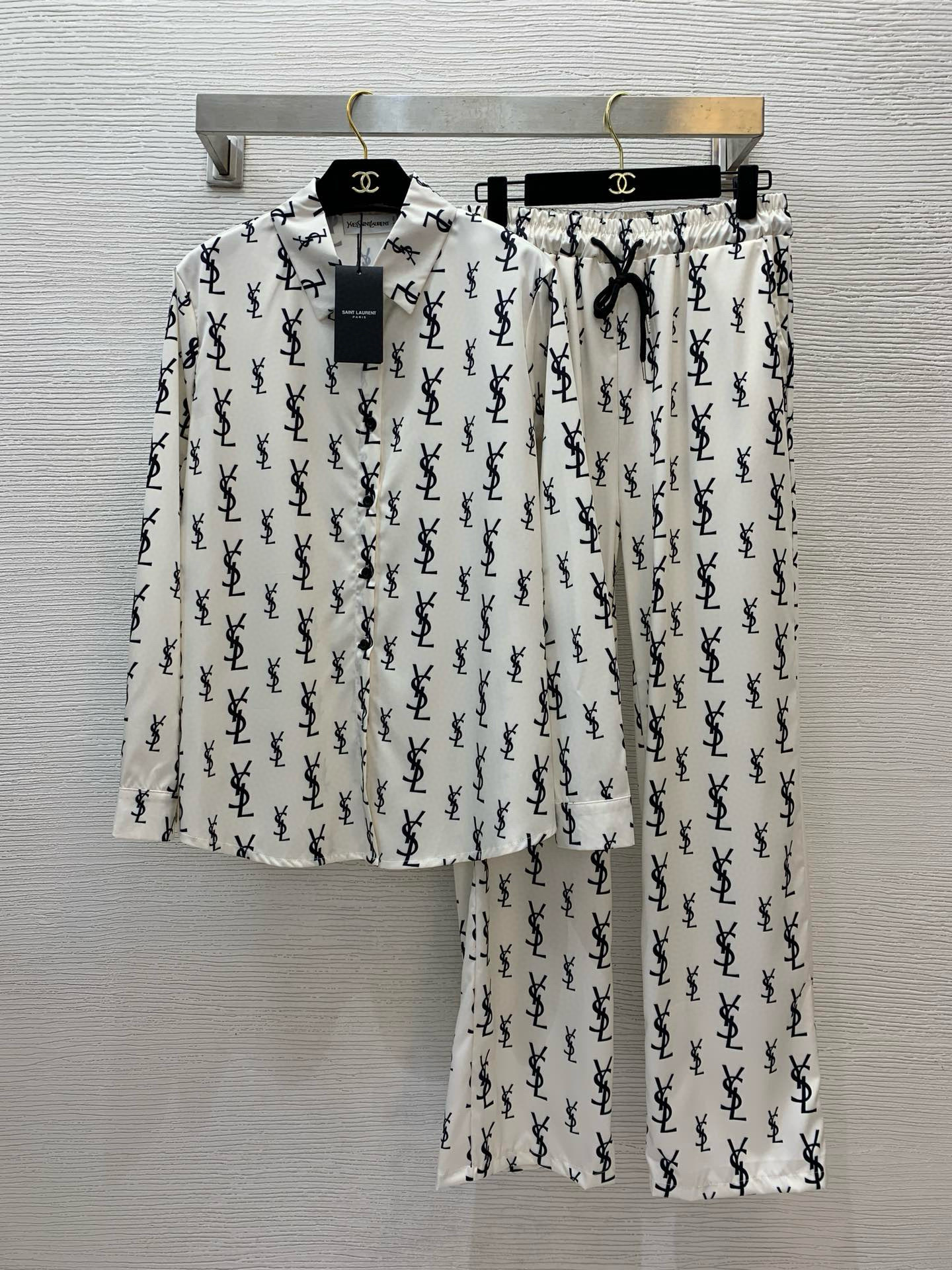 샤넬 여자 세트