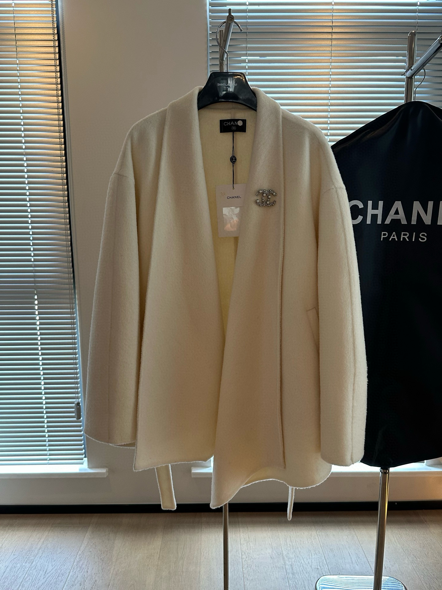 샤넬 여자 재킷 자켓-코트