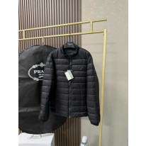 프라다 여자 패딩