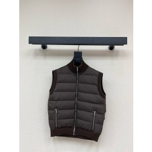 미우미우 여자 조끼