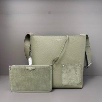 루이비통 M26747 여자가방