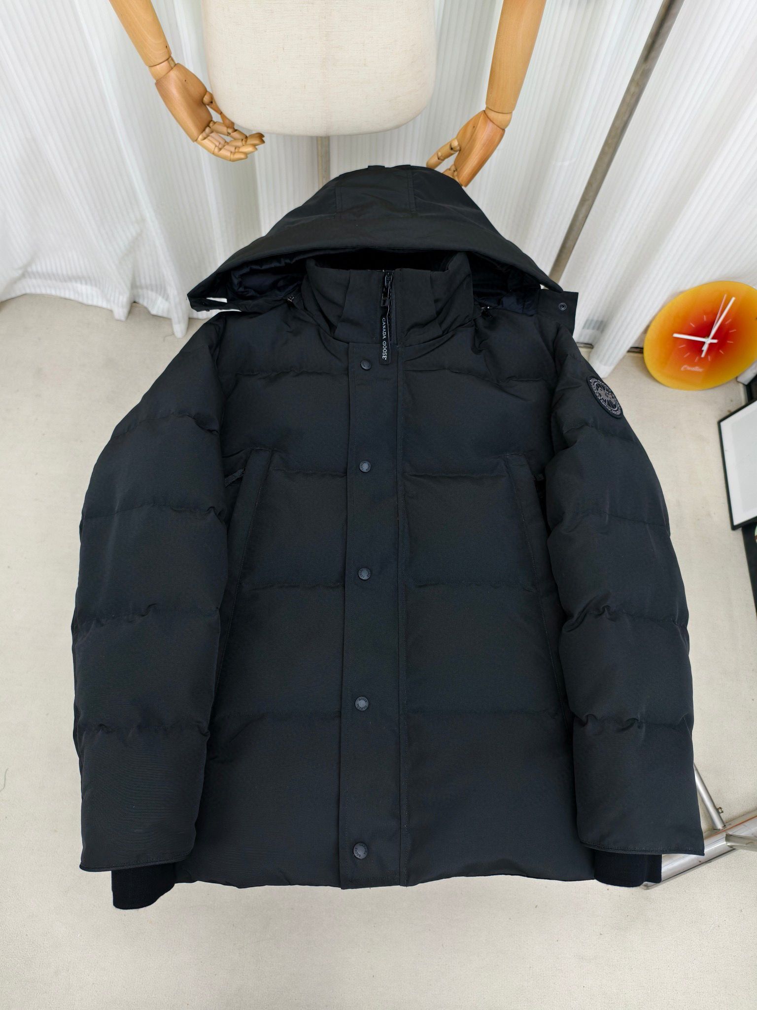 캐나다구스 남녀공용 패딩