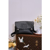 루이비통 M40511 남자가방