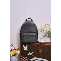 루이비통 M22558 백팩