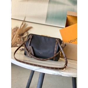 루이비통 M26039 여자가방