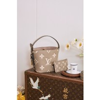 루이비통 M13045 여자가방