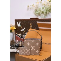루이비통 M13045 여자가방