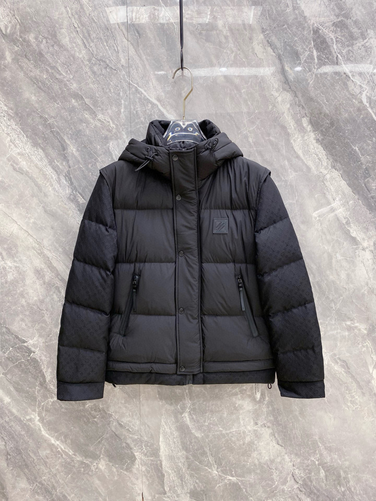 루이비통 남자 패딩