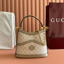 구찌 696011 여자가방