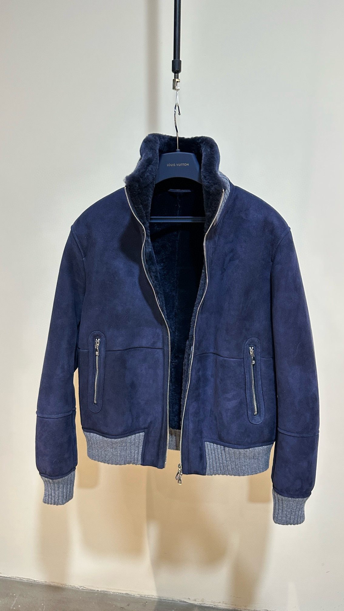 브루넬로 쿠치넬리 양가죽 양모 자켓