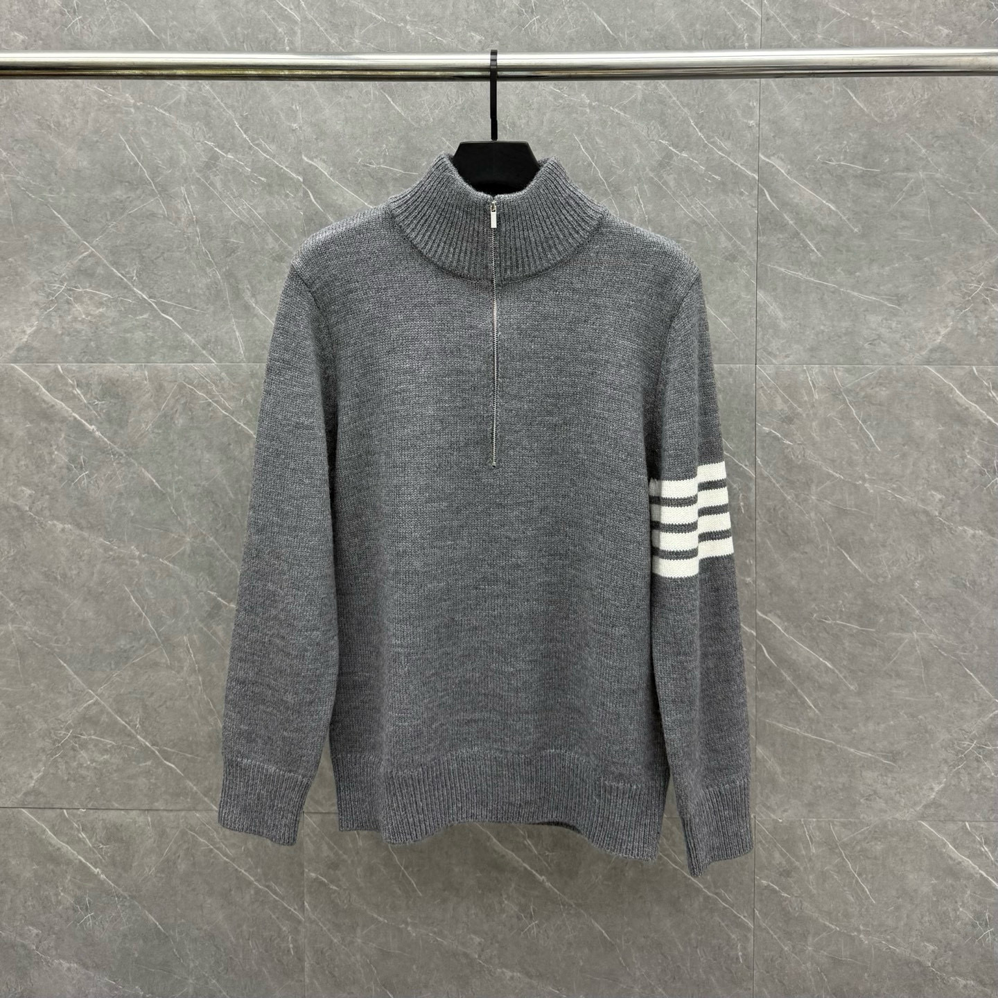 톰브라운 남녀공용 니트