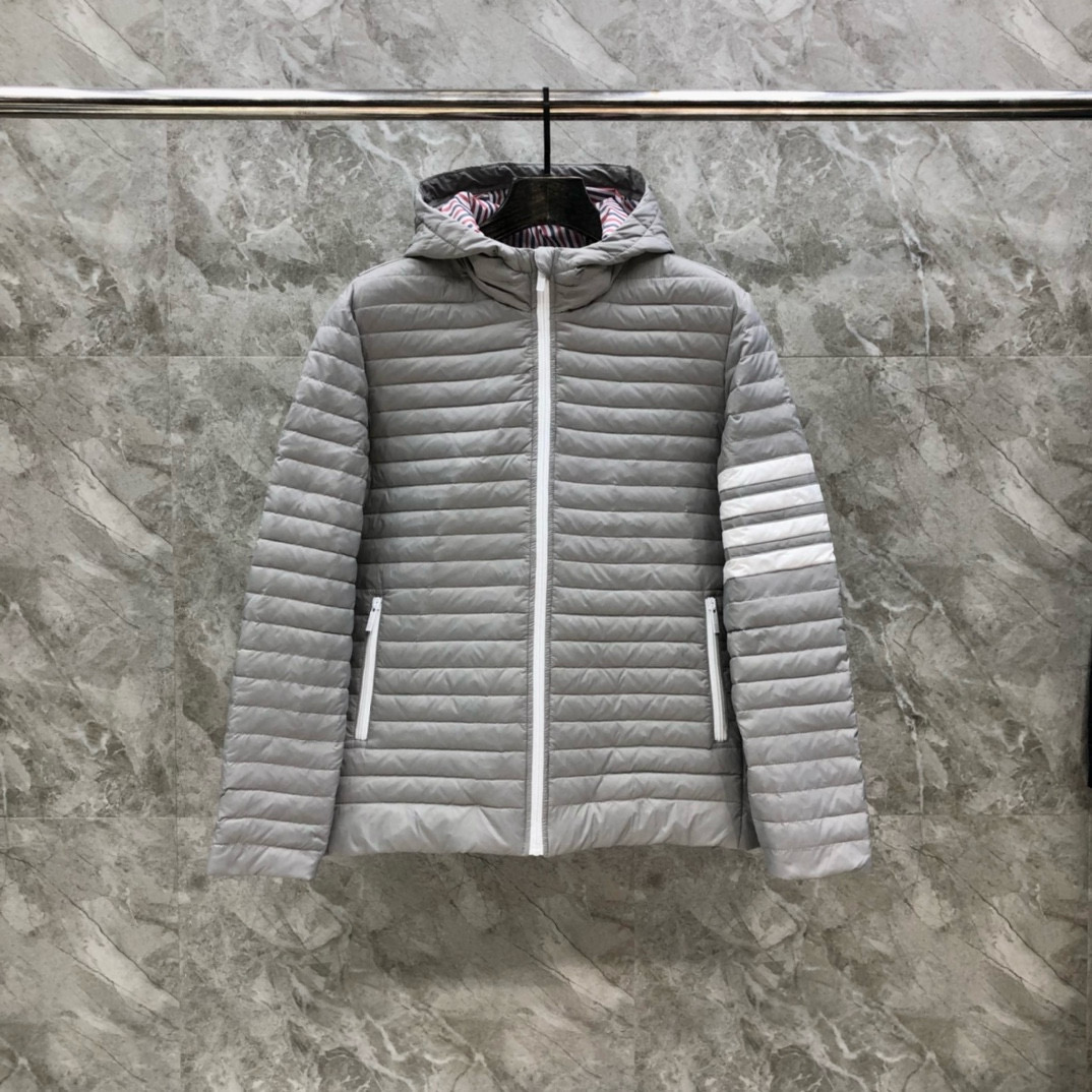 톰브라운 남녀공용 패딩