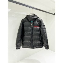 프라다 남자 패딩