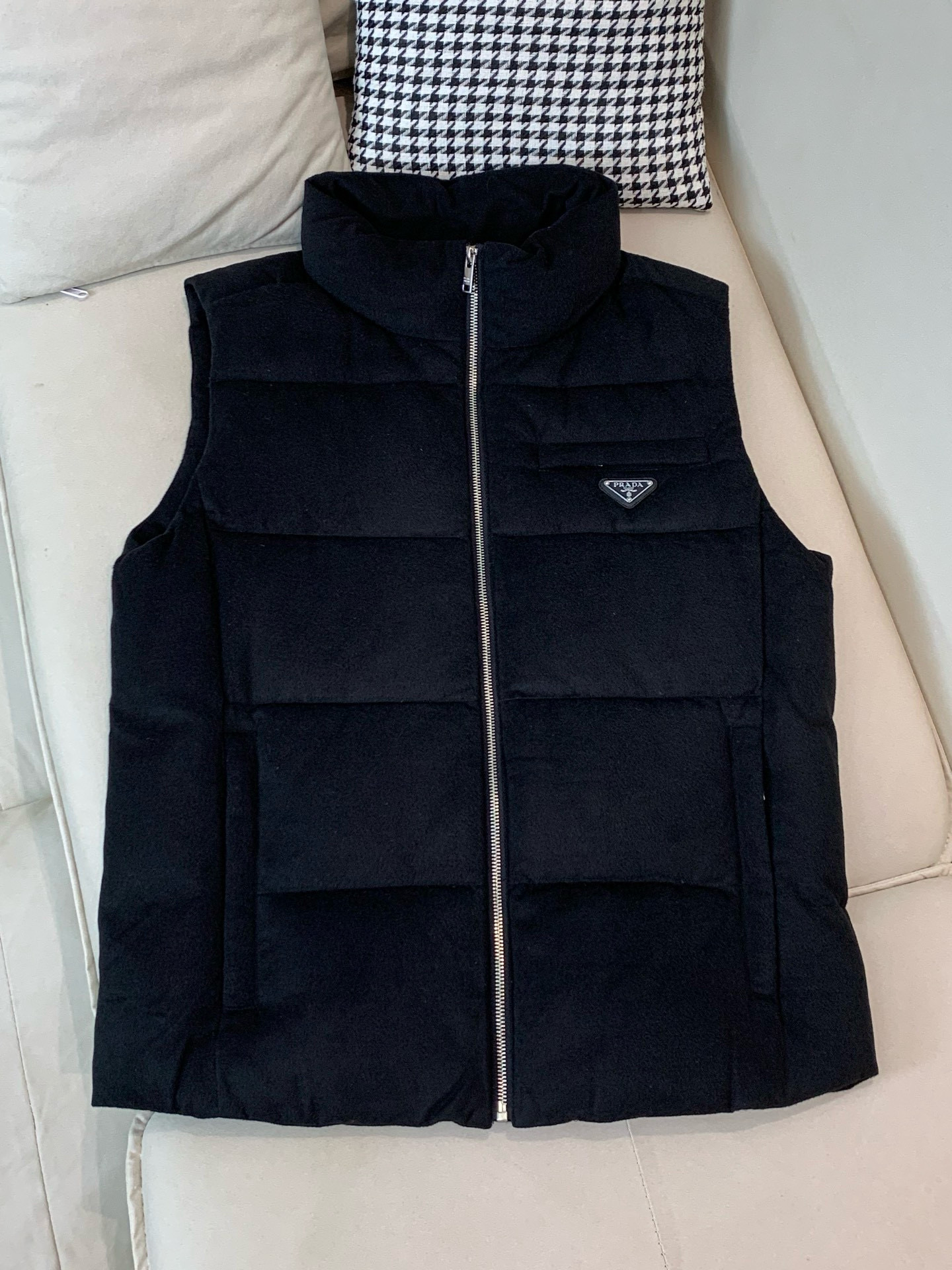 프라다 남자 조끼