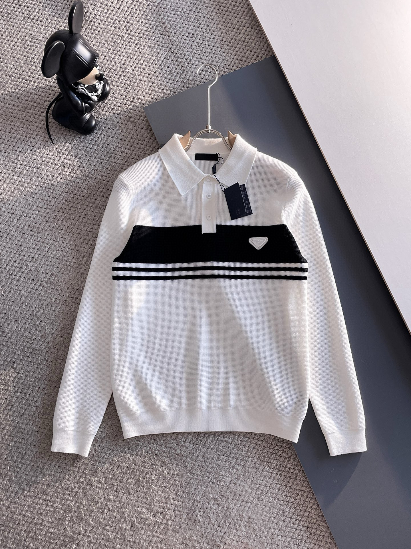 프라다 남자 양모 니트