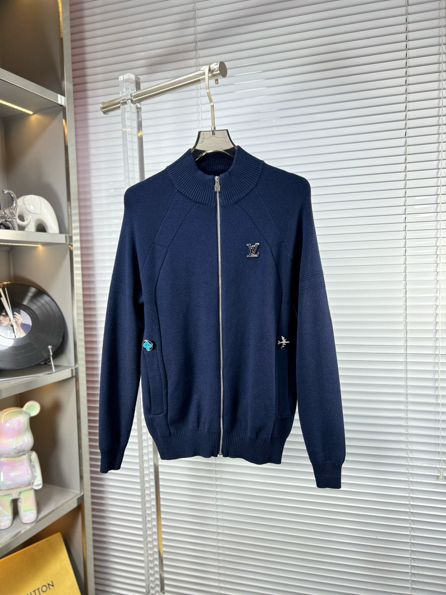 루이비통 남자 양모 가디건