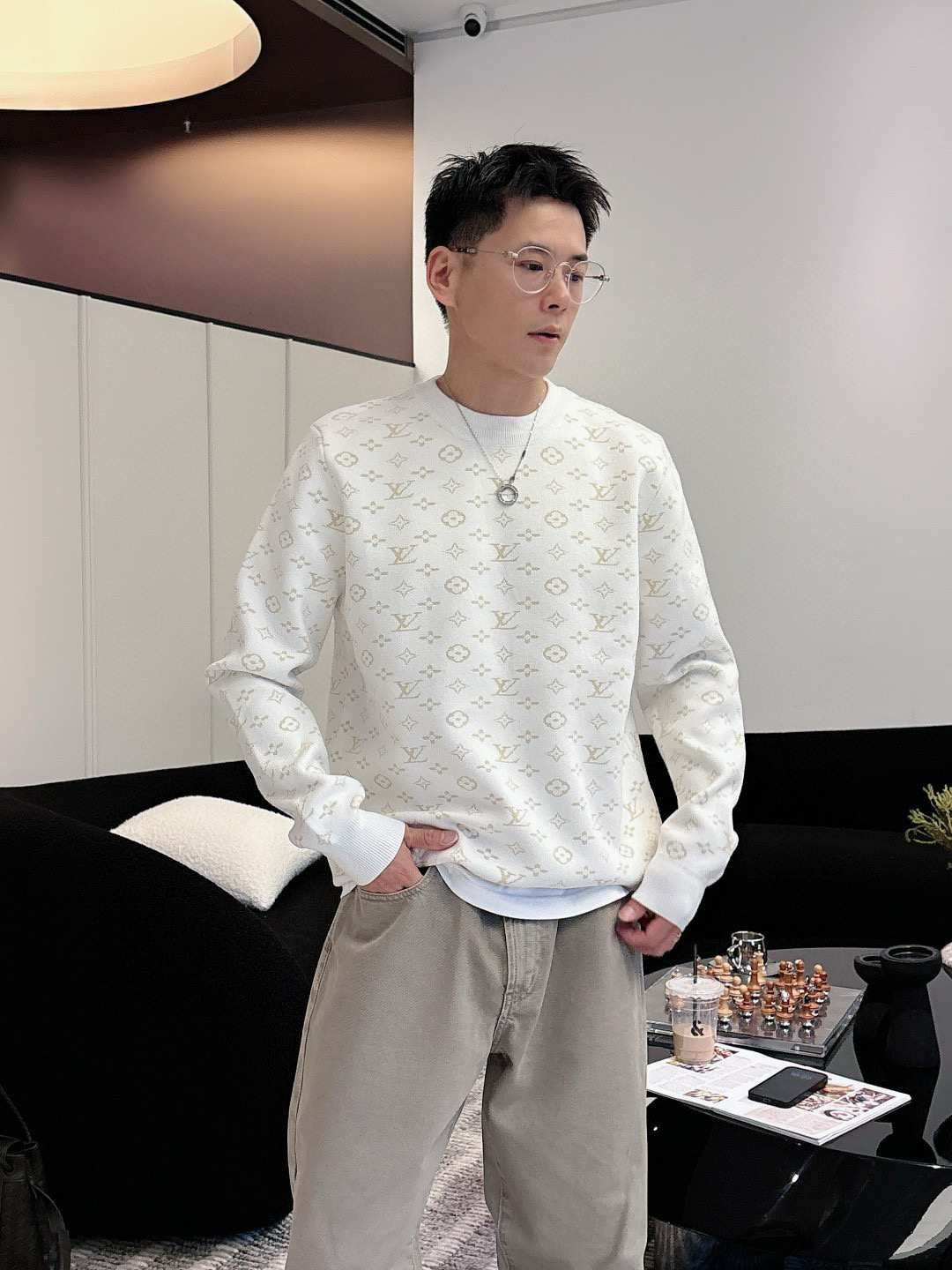 루이비통 남자 양모 가디건