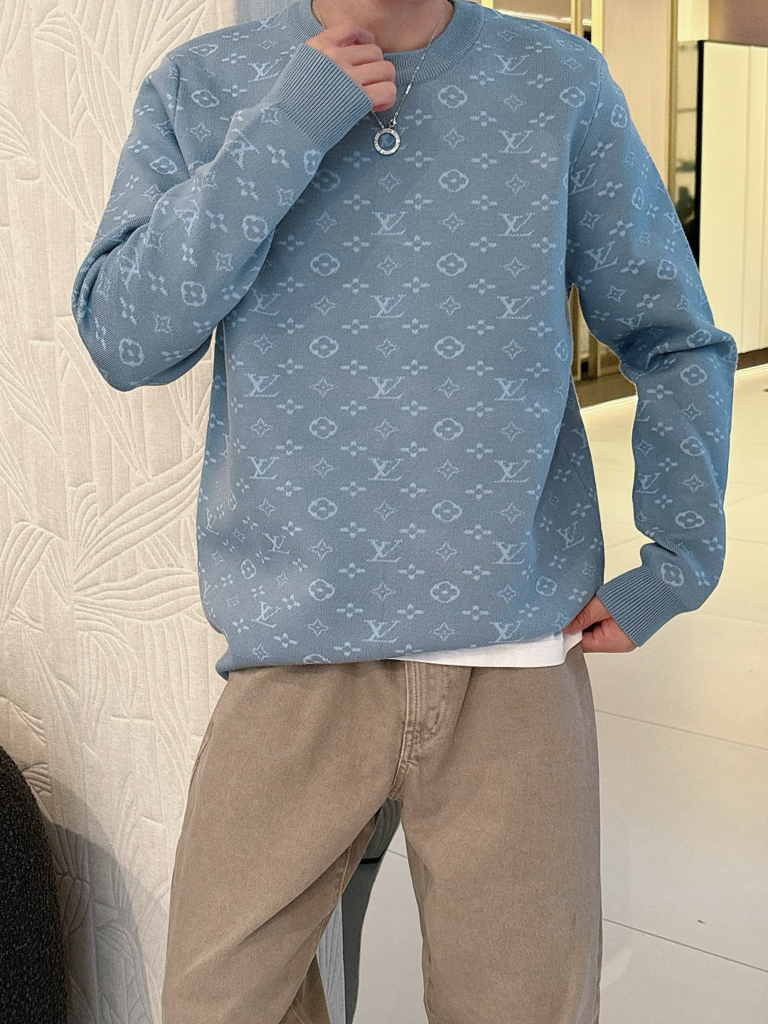 루이비통 남자 양모 가디건