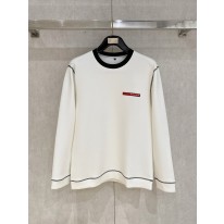 프라다 남자 맨투맨