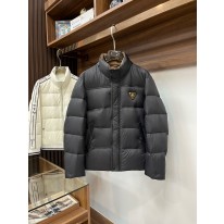 구찌 남자 패딩