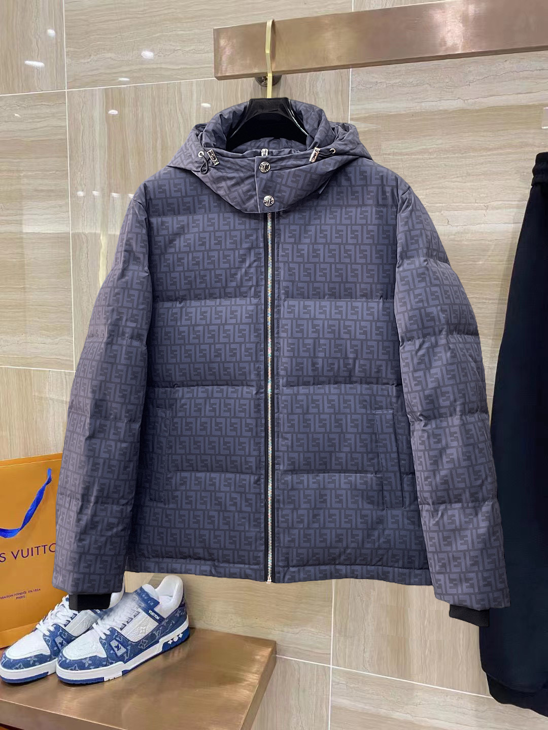 펜디 남자 패딩