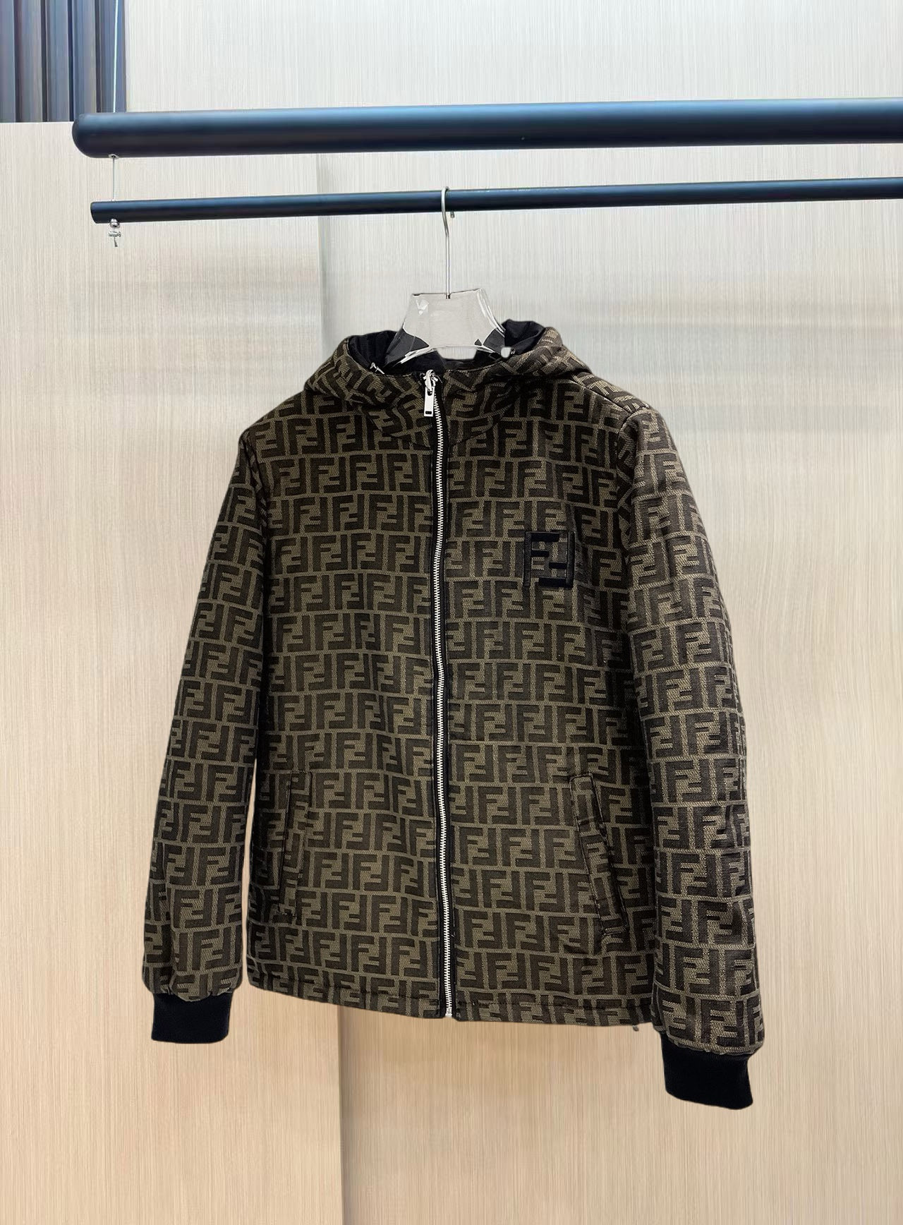 펜디 남자 패딩