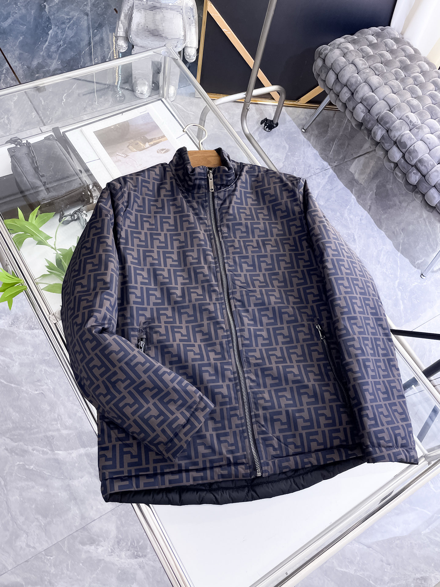 펜디 남자 패딩