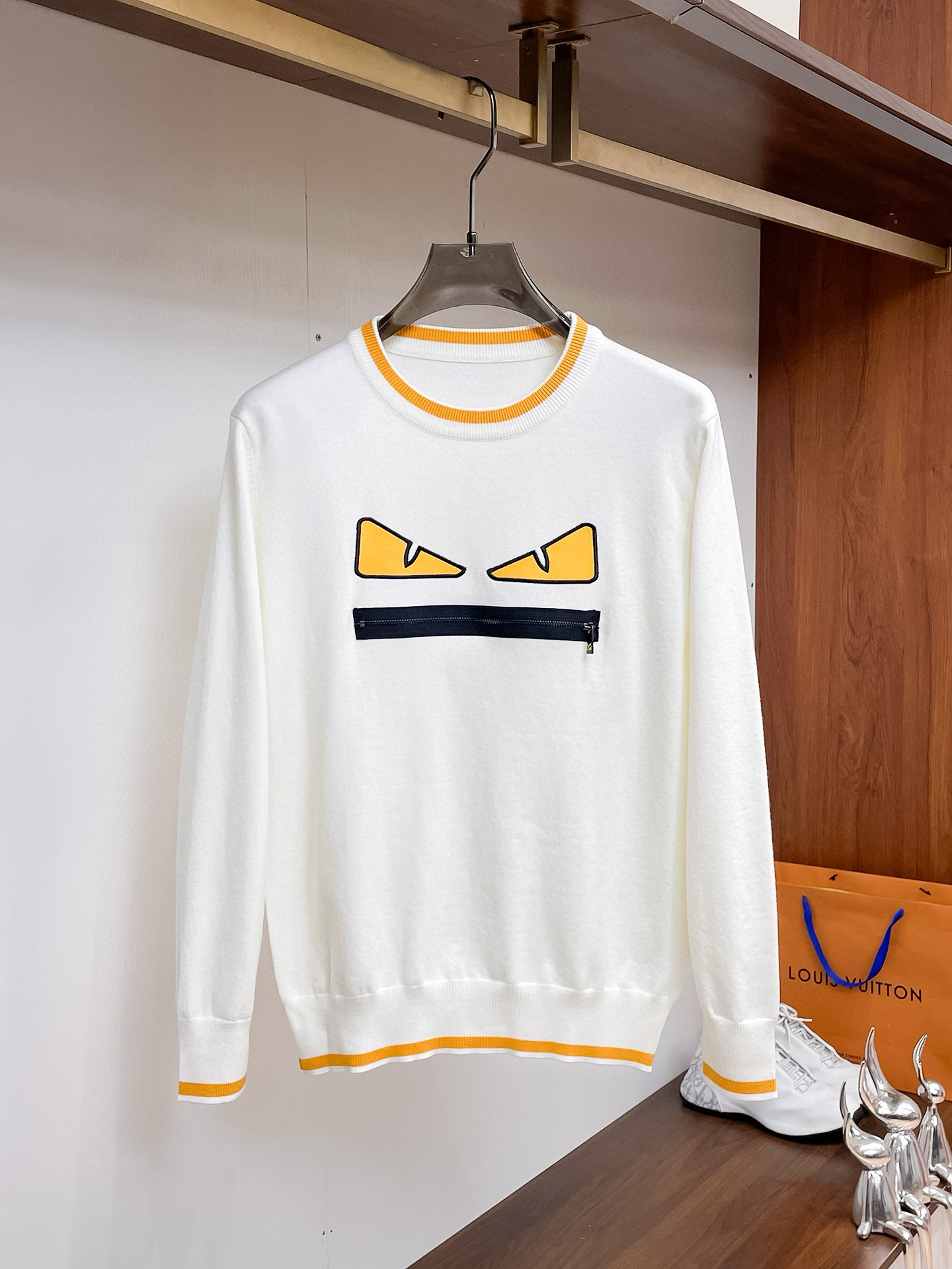 펜디 남자 니트