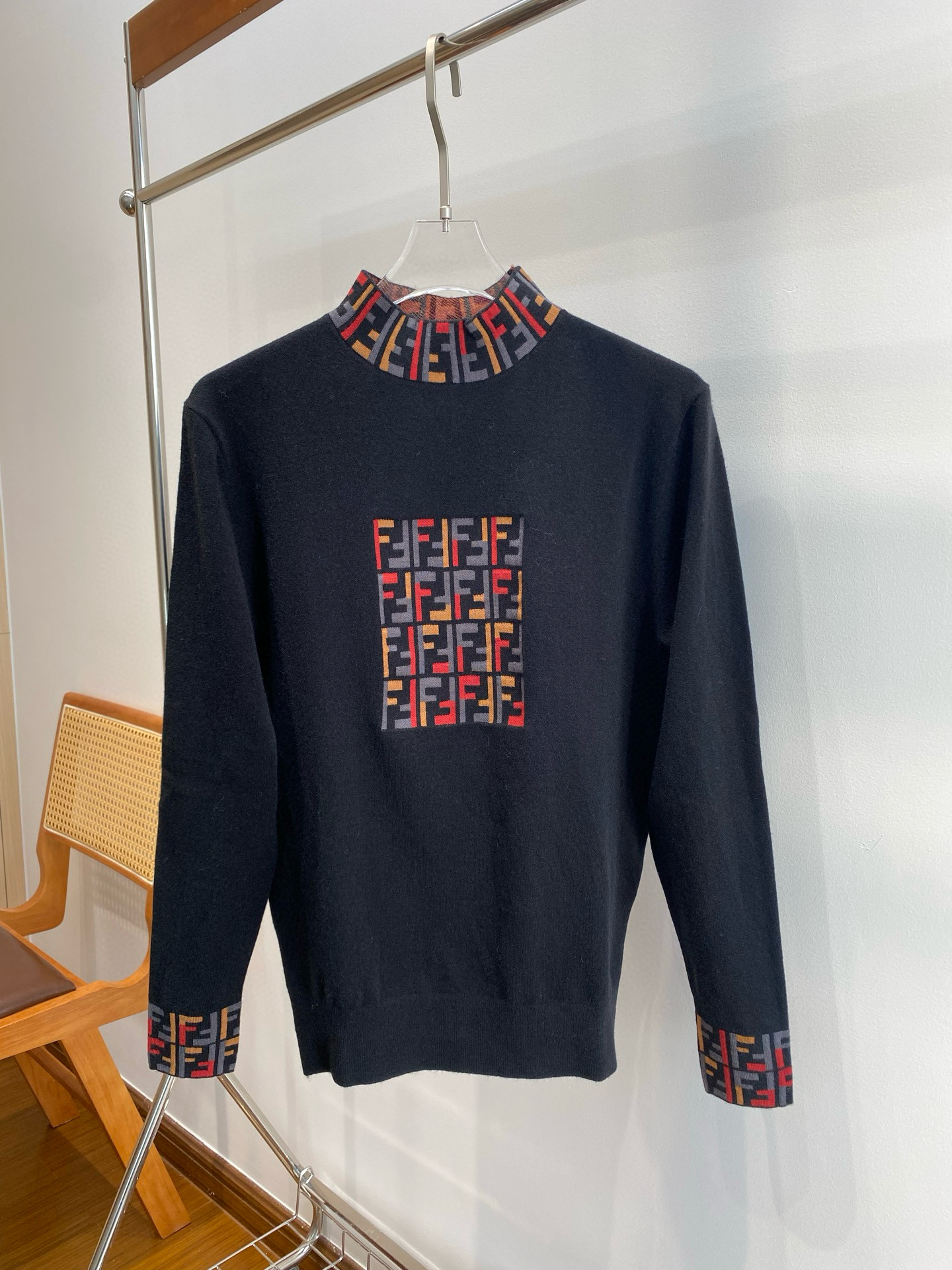 펜디 남자 니트