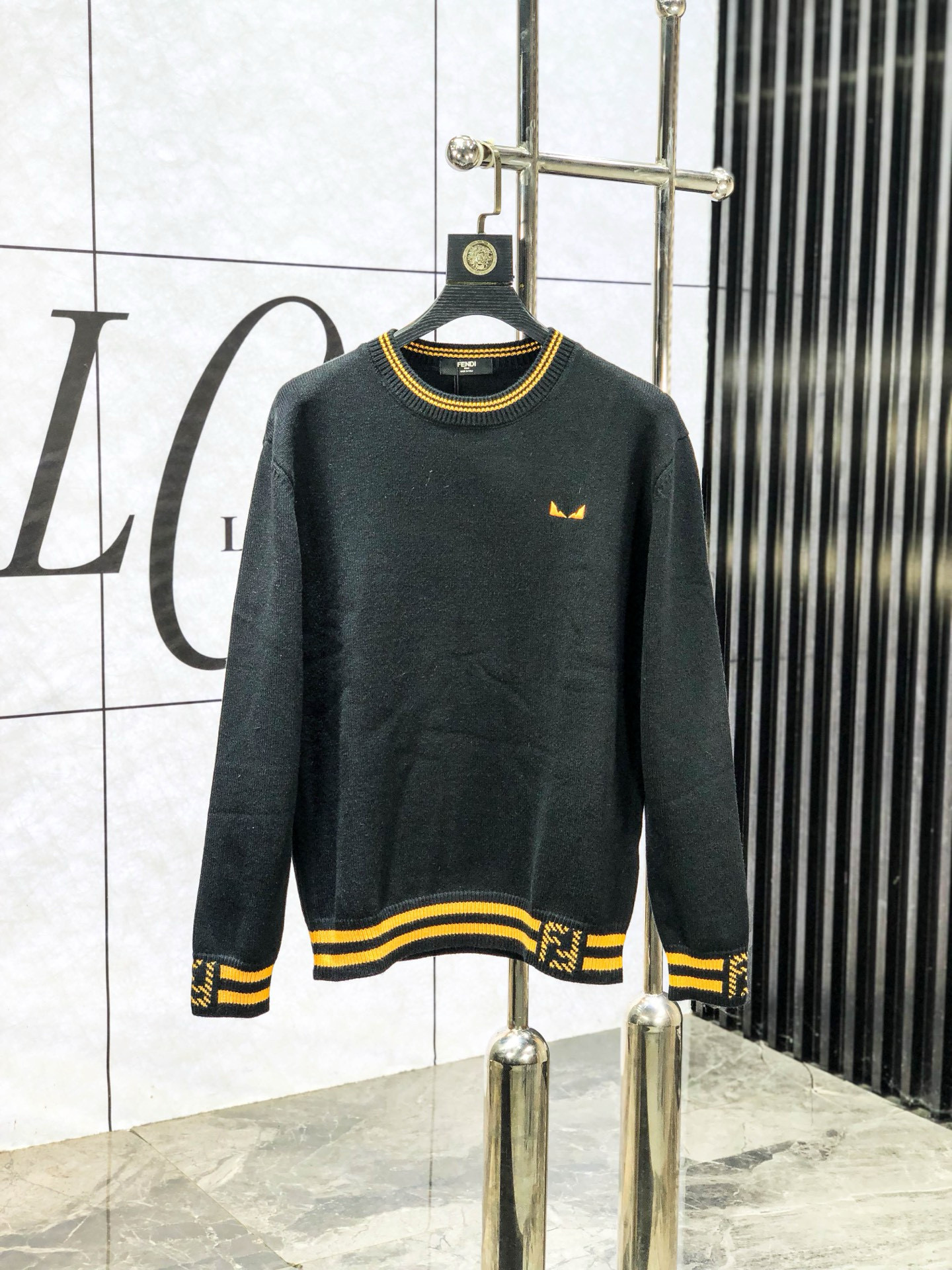 펜디 남자 니트