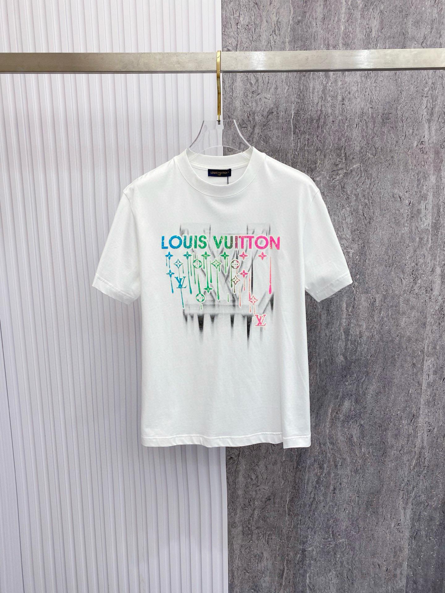 루이비통 남자 반팔티