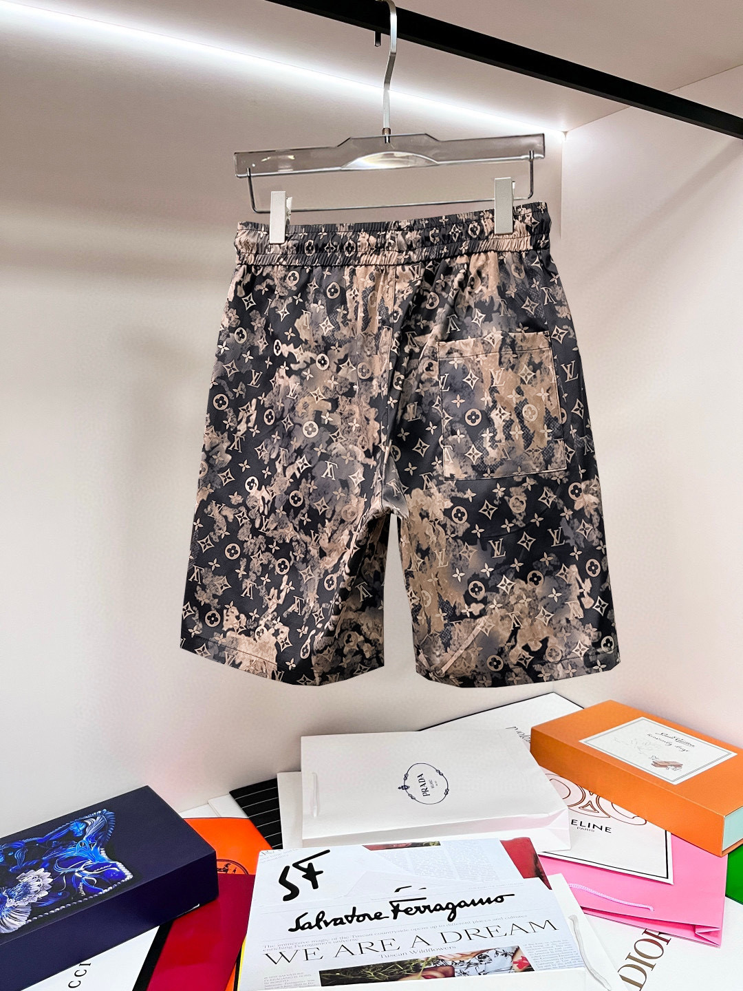 루이비통 남자 반바지