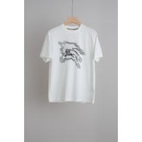 버버리 남자 반팔티