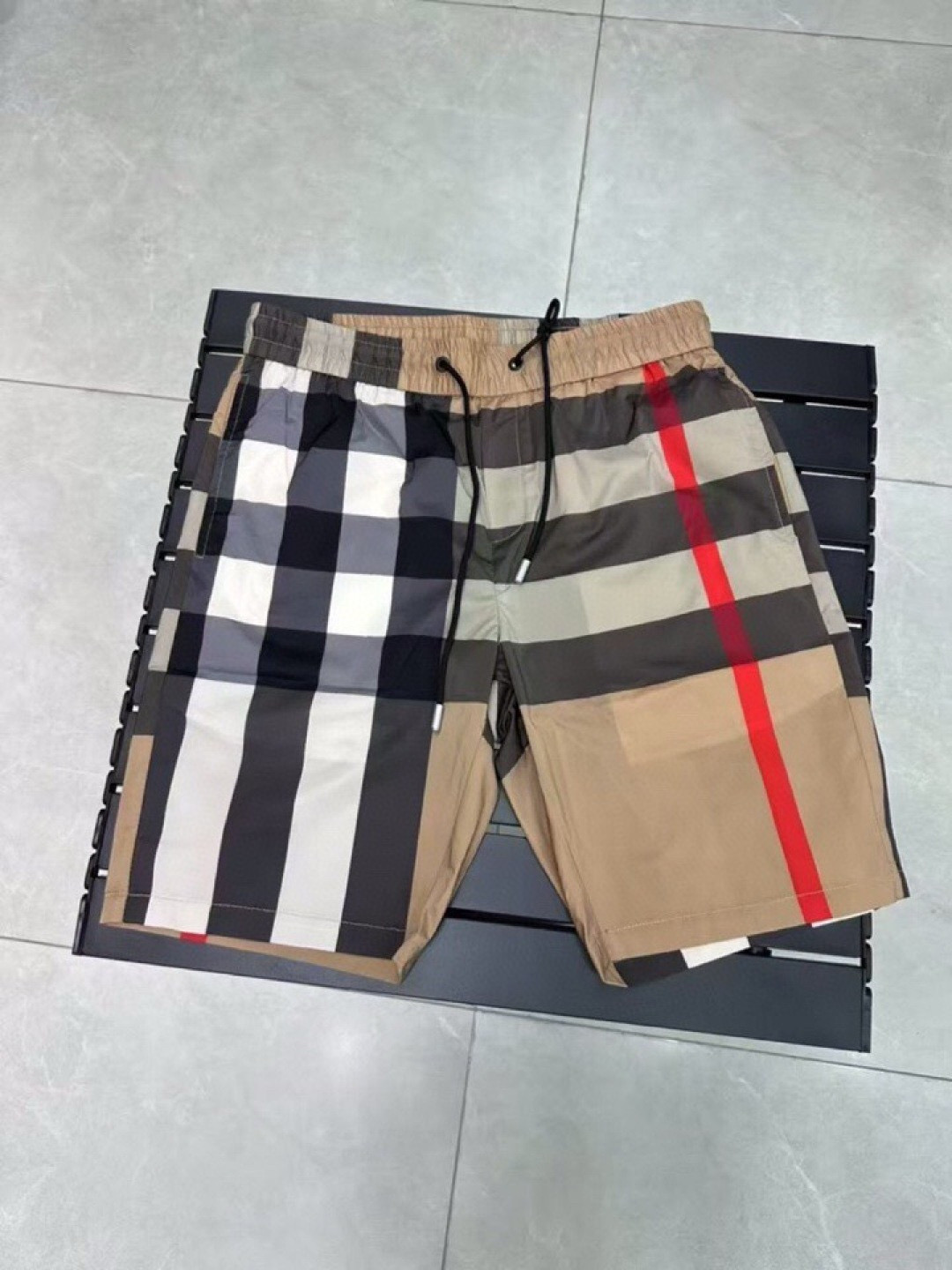 버버리 남자 반바지