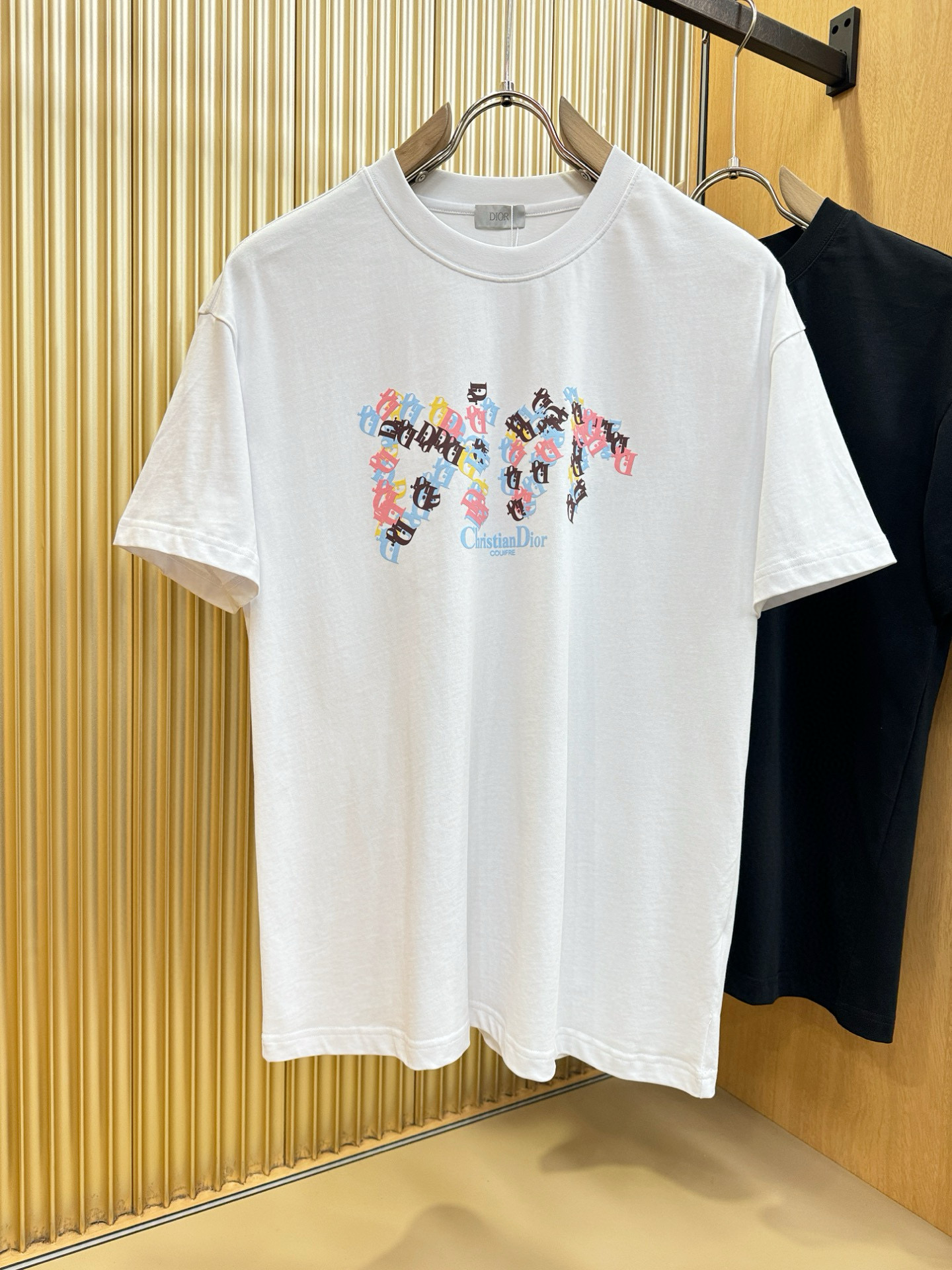 디올 남자 반팔티