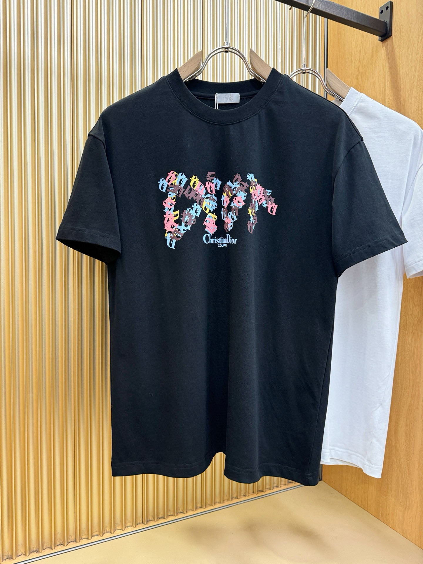 디올 남자 반팔티