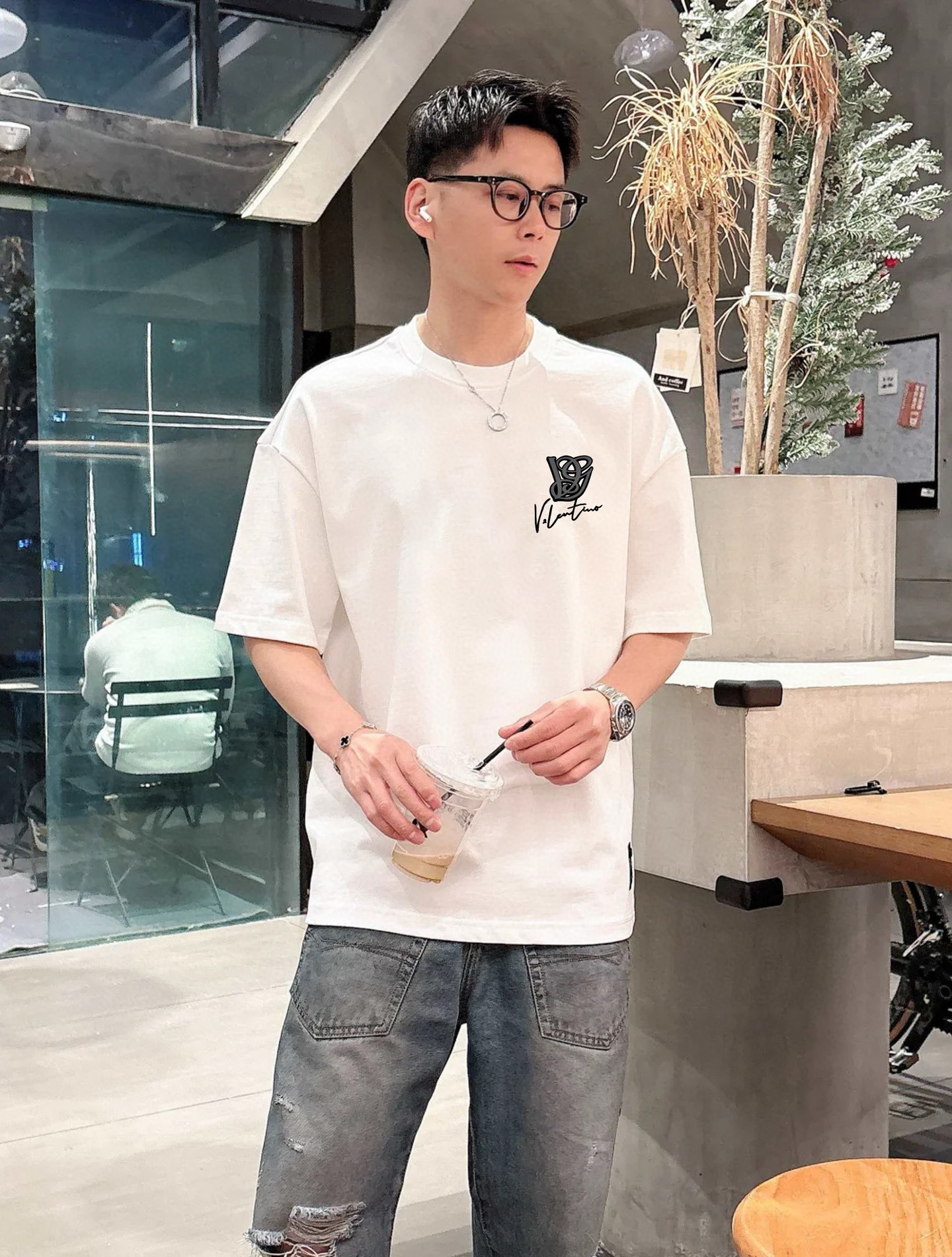 발렌티노 남자 반팔티