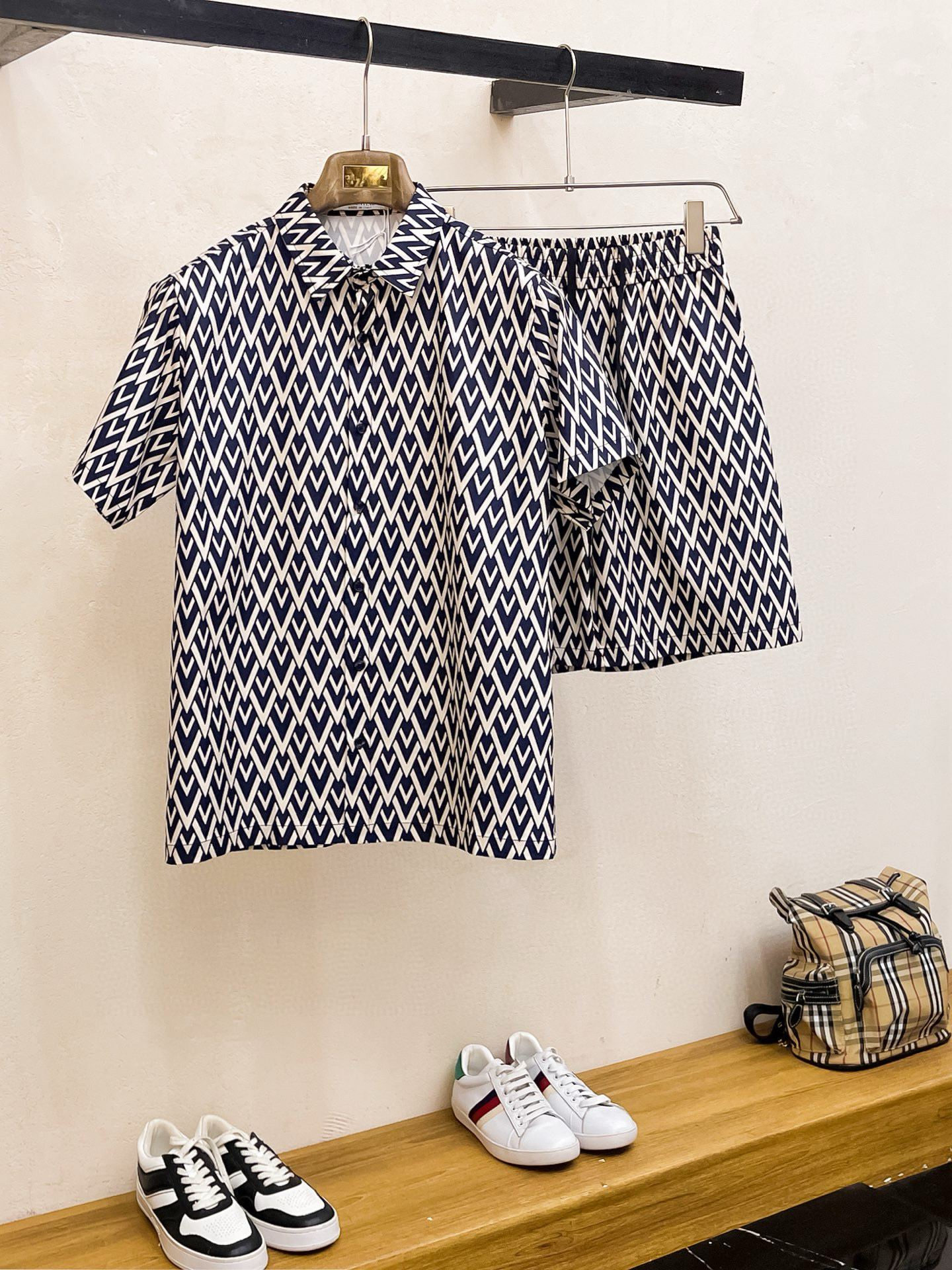 발렌티노 남자 세트