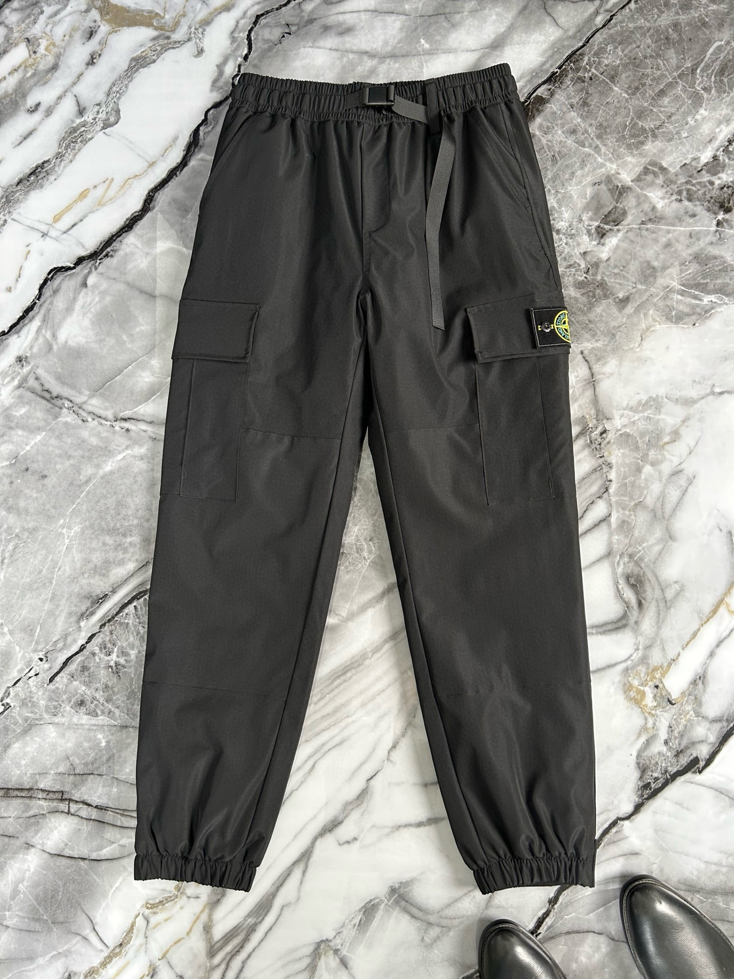 스톤아일랜드 남자 바지