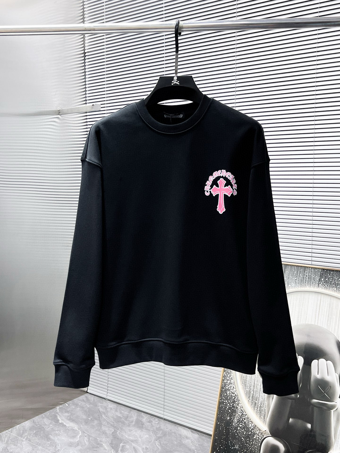 크롬하츠 남자 맨투맨