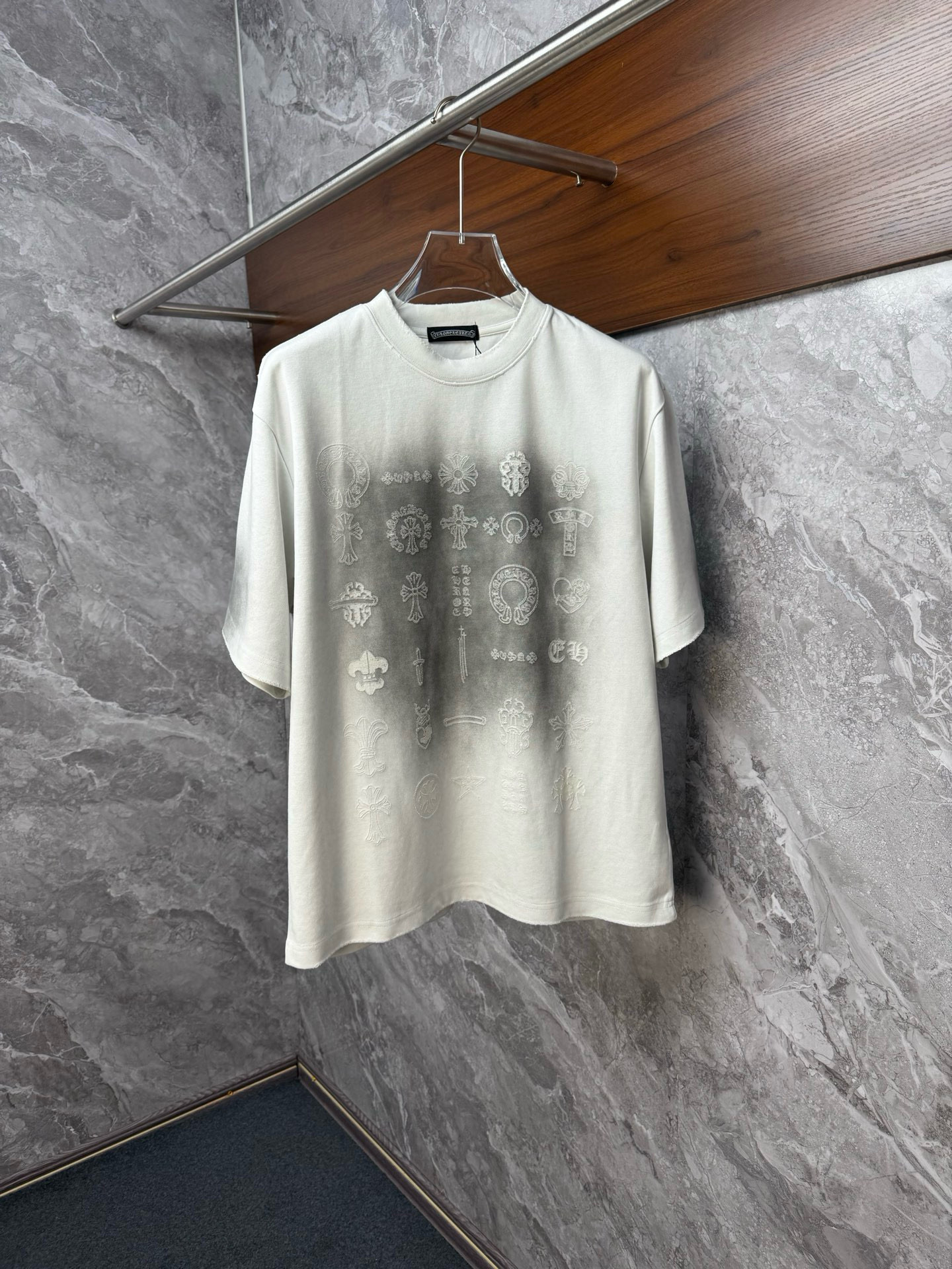 크롬하츠 남자 반팔티