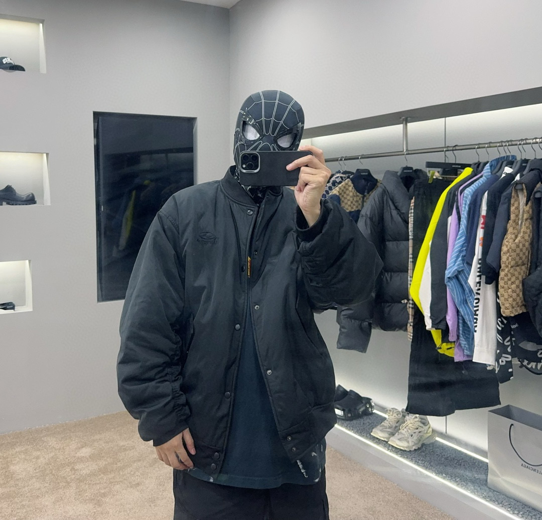 발렌시아가 남녀공용 자켓